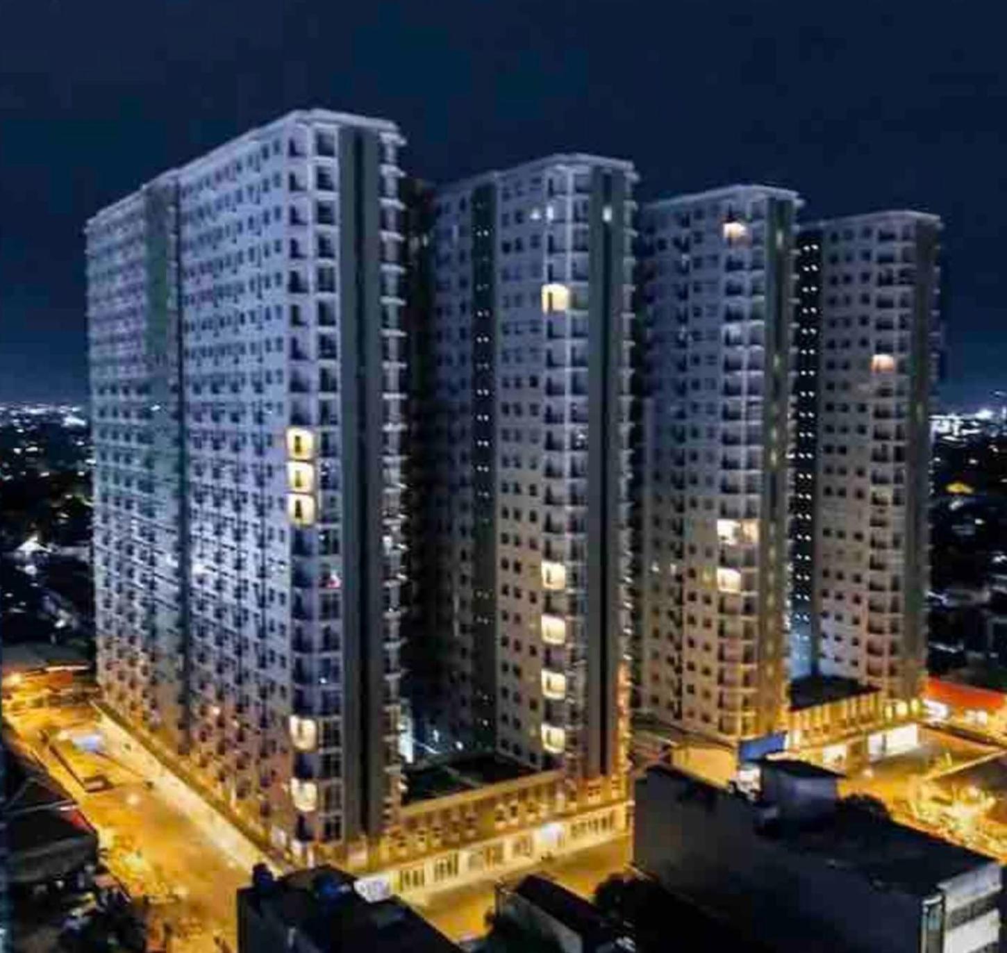Apartement Grand Asia Afrika Bandung House Of Tofi Exterior foto